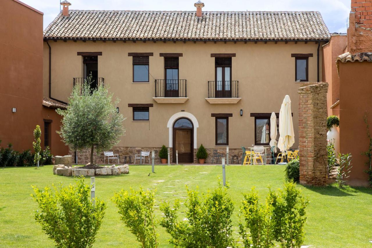 Sanmartina Hotel Becerril de Campos Экстерьер фото