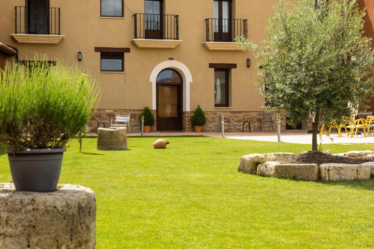 Sanmartina Hotel Becerril de Campos Экстерьер фото